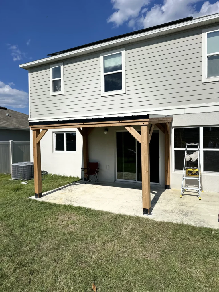 Davenport – Wooden Pergola with Metal Roof – Freestanding