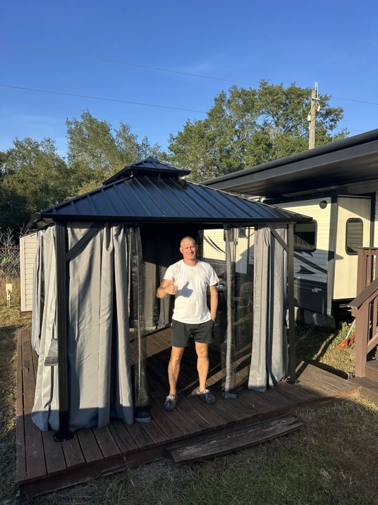 Lady Lake – Gazebo Installation on Deck