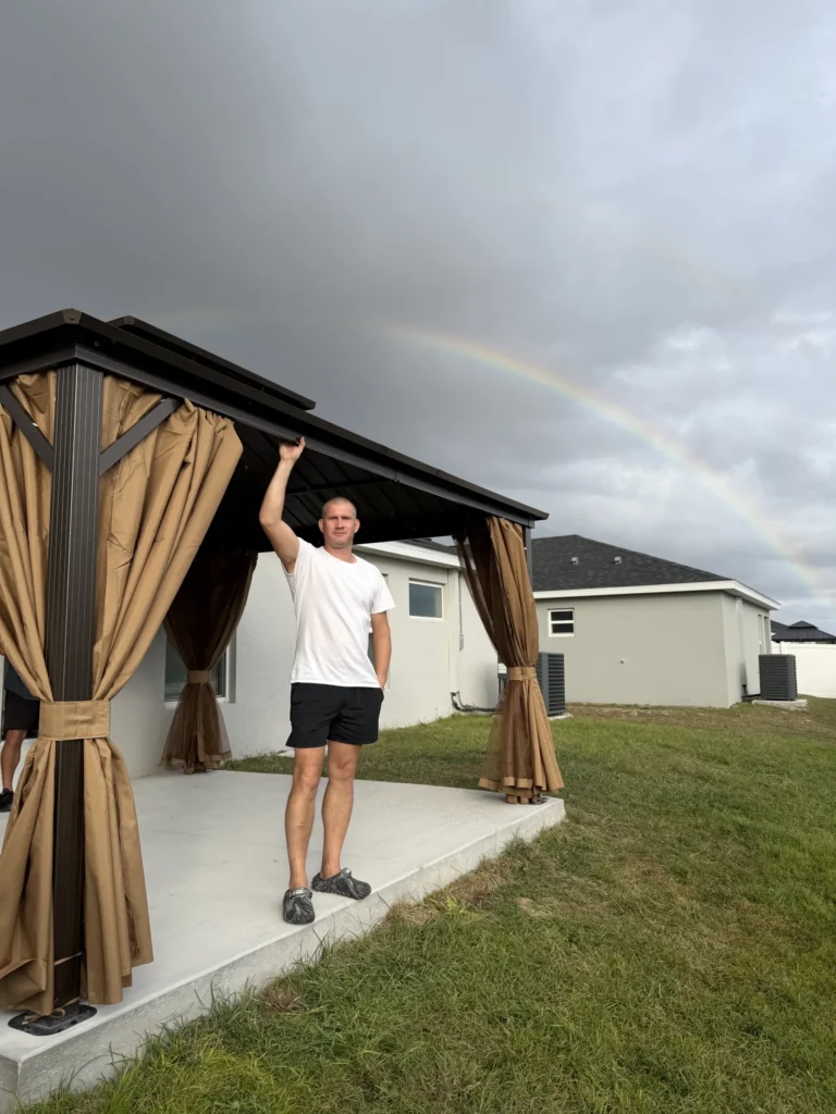 Davenport – Hardtop Gazebo – Concrete Slab – 1 Day